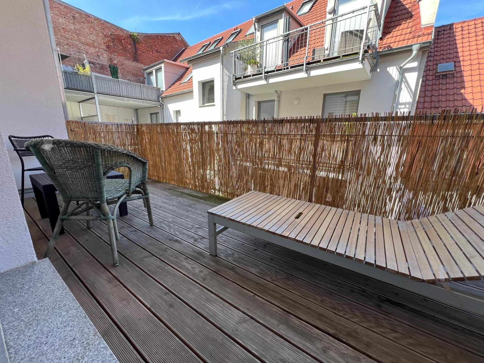 Apartment Balkon, Zentral, Modern, *
